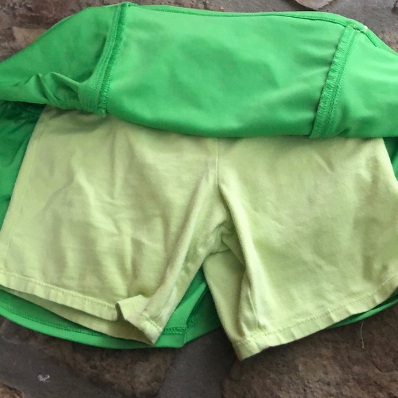 Girls adidas skirt - Picture 3 of 4